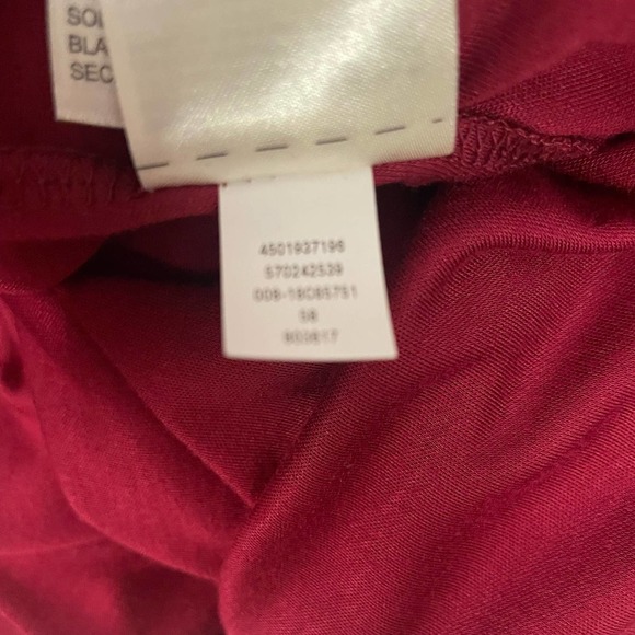 Chico’s Cranberry Burgundy Top T-Shirt 4 ( XXL ) V-Neck Asymmetrical Side Tie - Picture 11 of 13